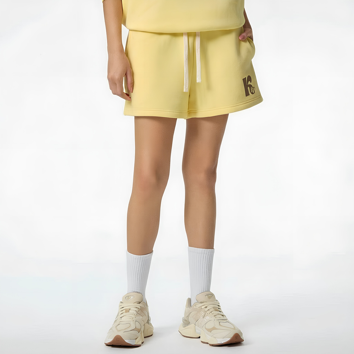 Essential Fleece Drawstring Sweatshorts Yellow