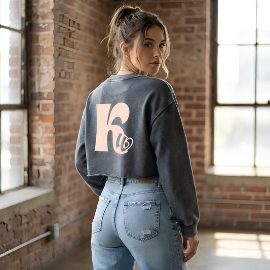 Snow Washed Raw Edge Cropped Sweatshirt Gray